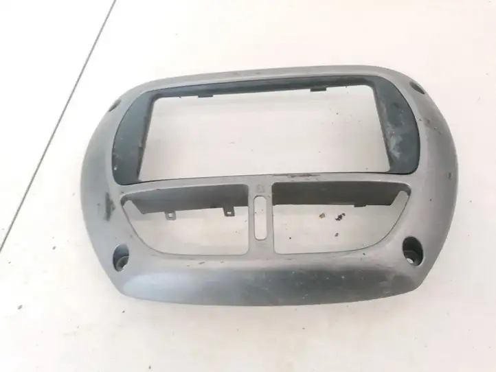Toyota RAV 4 (XA20) (2000 - 2005) 5541042090 Прочие детали салона — фото 1