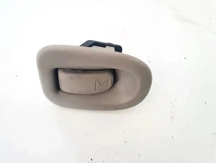 Dodge Caravan (2000 - 2007) 822579 Прочие детали салона — фото 1