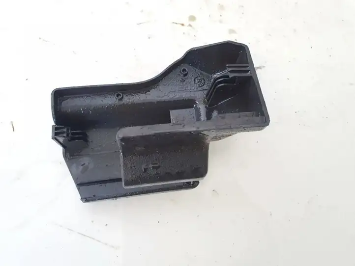 Toyota Avensis T250 (2003 - 2006) 7215805040 Прочие детали салона — фото 3