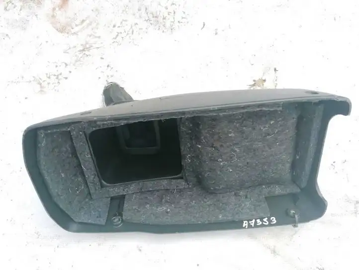 Toyota Avensis Verso (1995 - 2001) 5884244010 Прочие детали салона — фото 2
