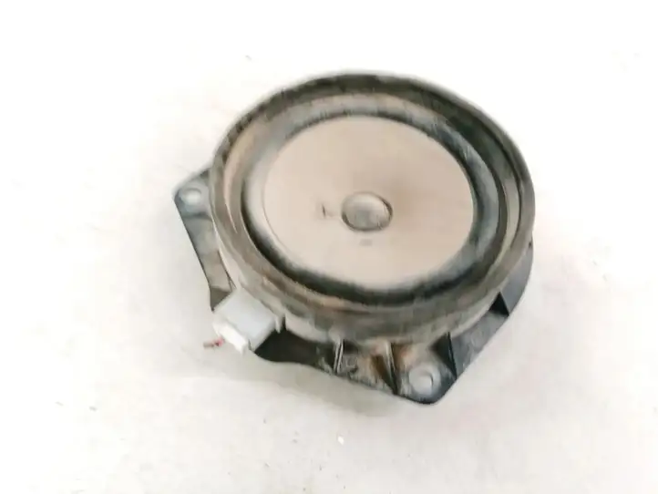 Toyota Yaris Verso (1999 - 2005) 8616052030 Динамики передних дверей — фото 2