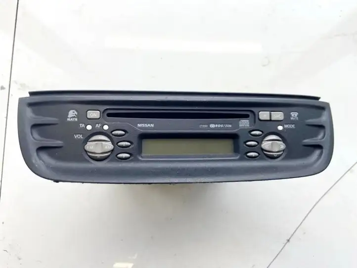 Nissan (2000 - 2006) 28185bu007 Магнитола / мультимедийная система — фото 1