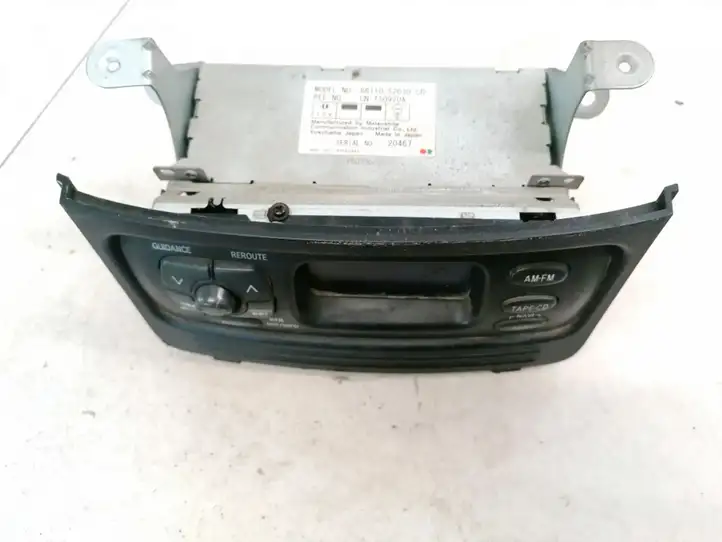 Toyota Yaris Verso (1999 - 2005) 8611052030CC Магнитола / мультимедийная система — фото 1