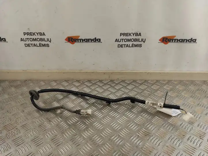 Toyota RAV 4 (XA50) (2018 - ) 8218142160 Прочая электропроводка — фото 1