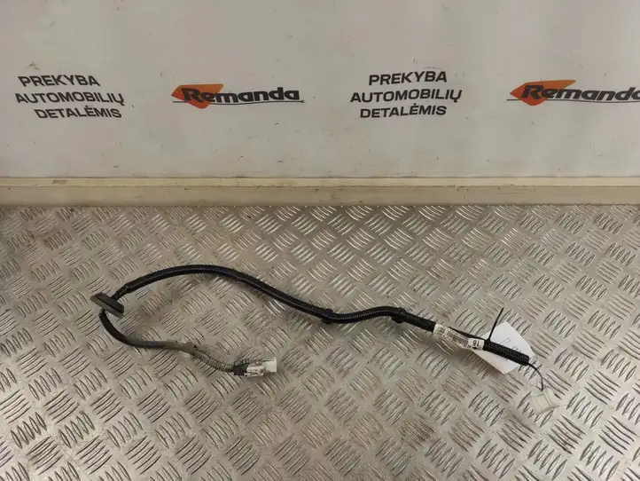 Toyota RAV 4 (XA50) (2018 - ) 8218142160 Прочая электропроводка — фото 2