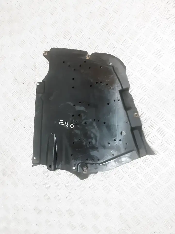 BMW 3 E90 E91 (2005 - 2012) 7181652 Защита топливного бака — фото 1