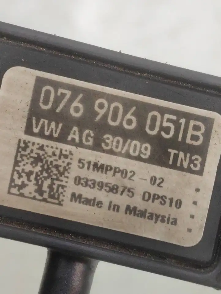 Volkswagen PASSAT B6 (2005 - 2010) 076906051B Датчик уровня топлива — фото 4