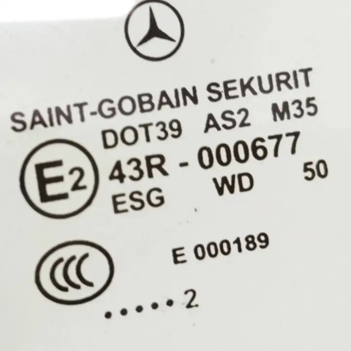 Mercedes-Benz CLS C218,X218 (2011 - 2017) 43R000677 Стекло передней двери — фото 5