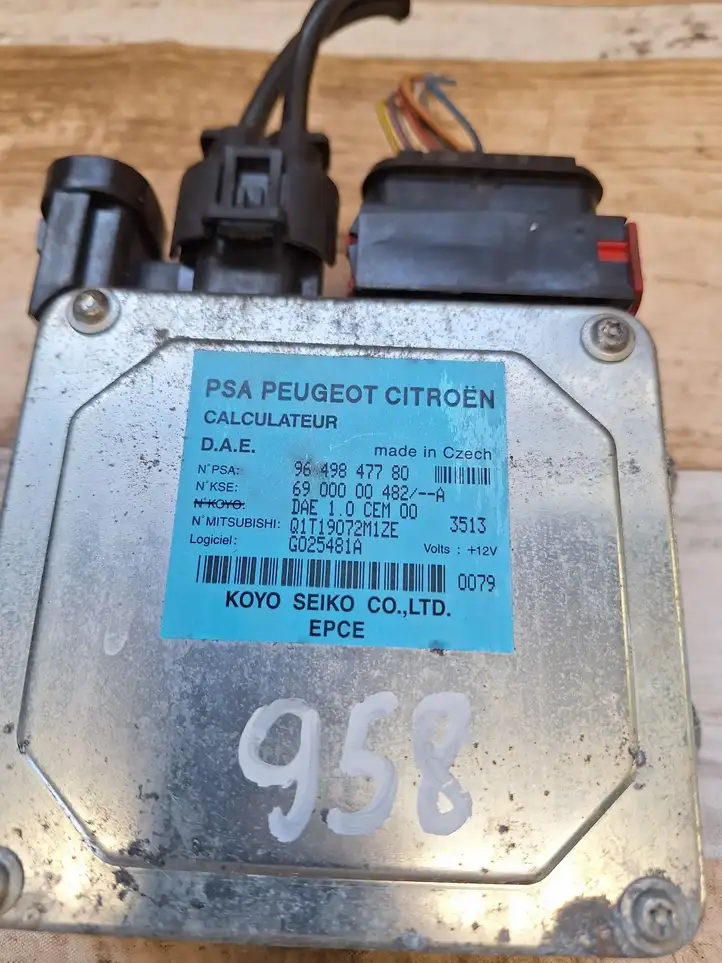 Citroen C3 (2002 - 2009) 9649847780 Блок управления усилителем руля — фото 2