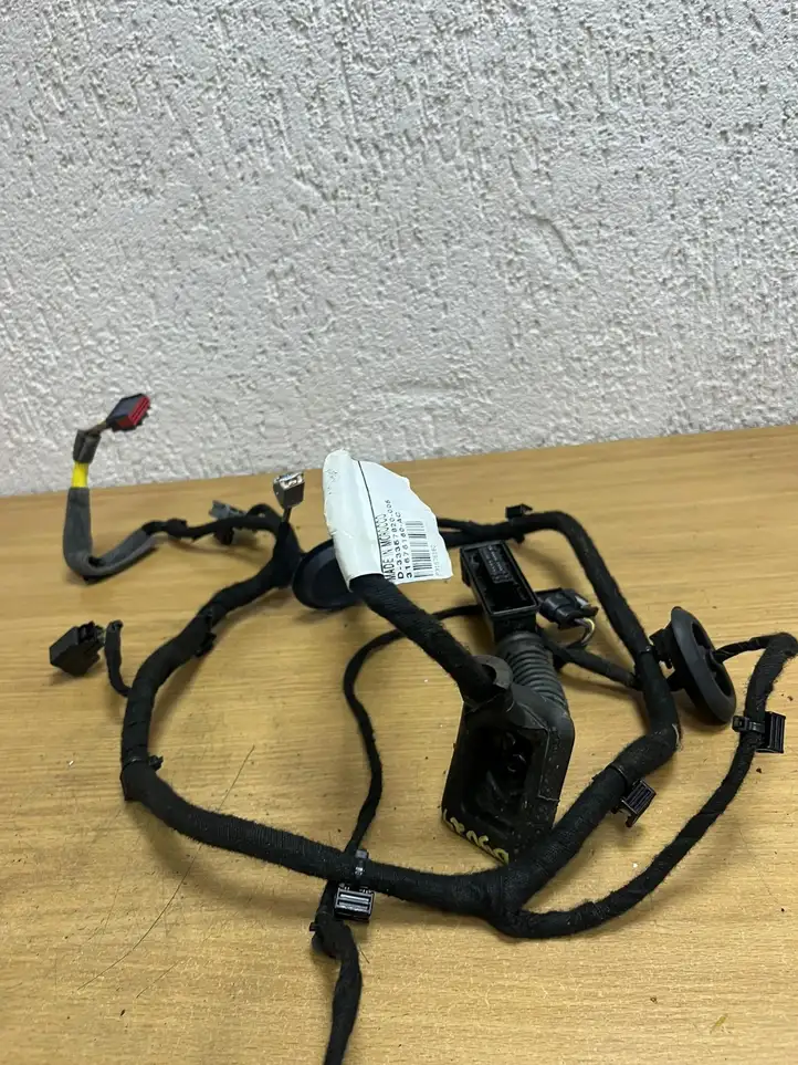 Volvo XC90 (2014 - 2019) 30644904 Прочая электропроводка — фото 3