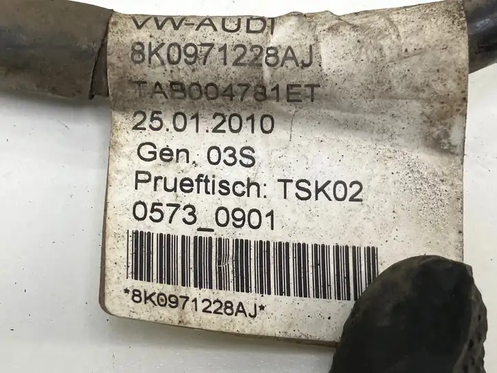 Audi A4 S4 B8 8K (2007 - 2011) 8K0971228AJ Минусовой провод аккумулятора — фото 4