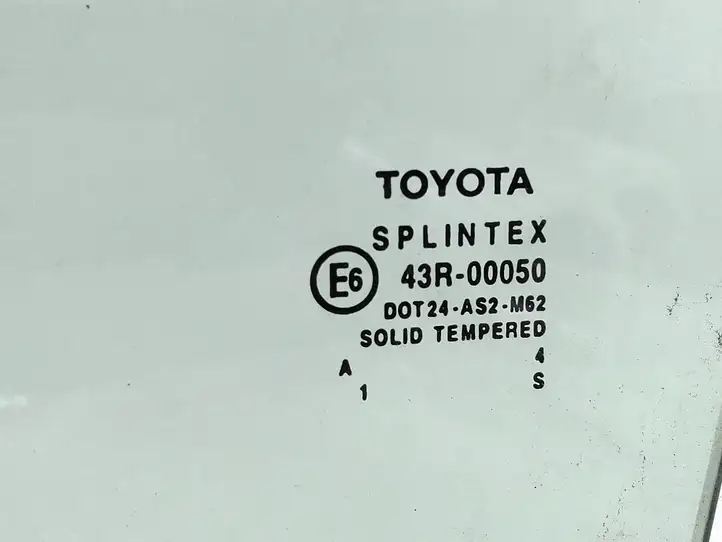 Toyota Avensis T250 (2003 - 2006) 43R00050 Стекло передней двери — фото 2