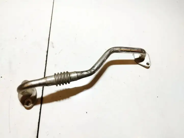 Subaru Legacy (2003 - 2009) Трубка EGR — фото 1