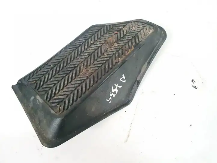 Toyota RAV 4 (XA20) (2000 - 2005) 5819242030 Прочие детали салона — фото 2