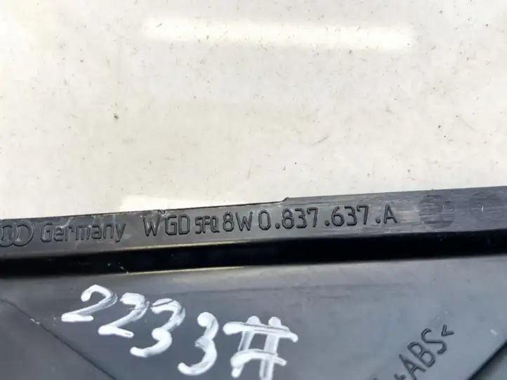 Audi A4 S4 B9 (2015 - 2019) 8w0837637a Прочие детали салона — фото 3