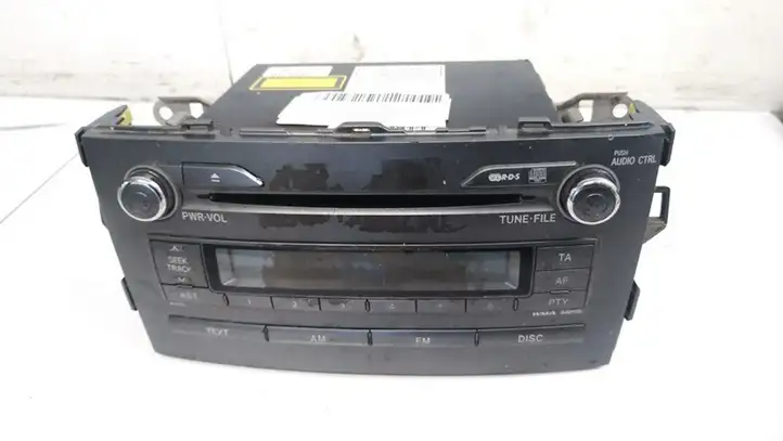 Toyota Auris 150 (2006 - 2012) 8612002520 Магнитола / мультимедийная система — фото 1