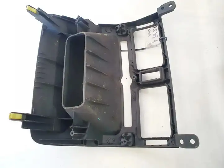 Toyota Avensis T250 (2003 - 2006)   Другая деталь салона