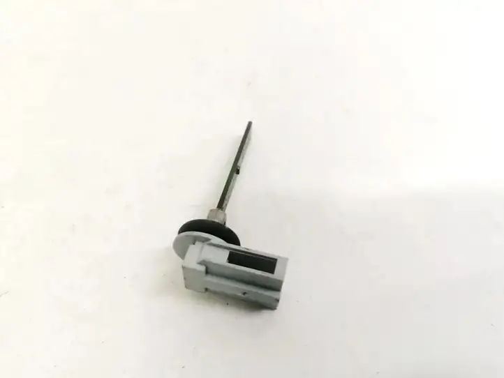 Volkswagen Touareg I (2002 - 2010)  4B0820539 Датчик температуры салона