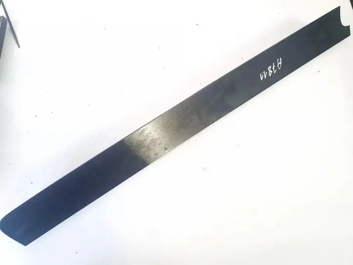 Volkswagen PASSAT B6 (2005 - 2010)  318350100 Другая деталь салона