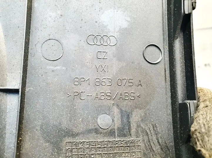 Audi A3/S3 8L (2000 - 2003) 8p1863075a Прочие детали салона — фото 3
