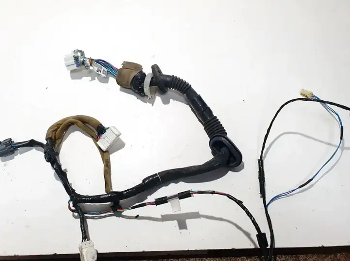 Subaru Outback (2009 - 2014) 81820aj410 Прочая электропроводка — фото 2
