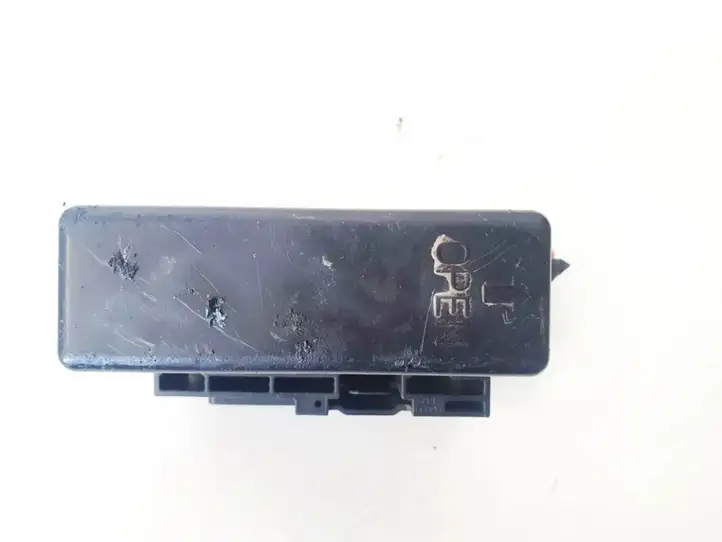 Subaru Legacy (2009 - 2013)   Ящик предохранителей (комплект)