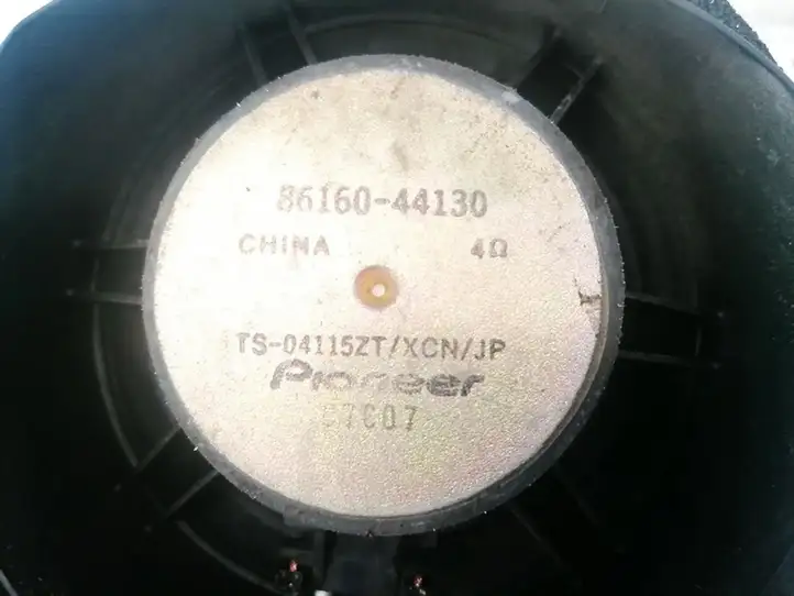 Toyota Avensis Verso (2001 - 2004) 8616044130 Динамики передних дверей — фото 3
