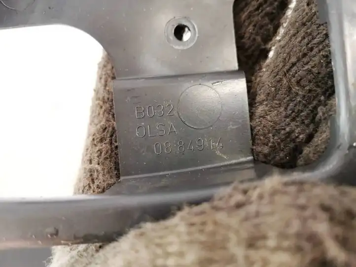 Fiat Punto (188) (1999 - 2010)  b032 Другая деталь салона