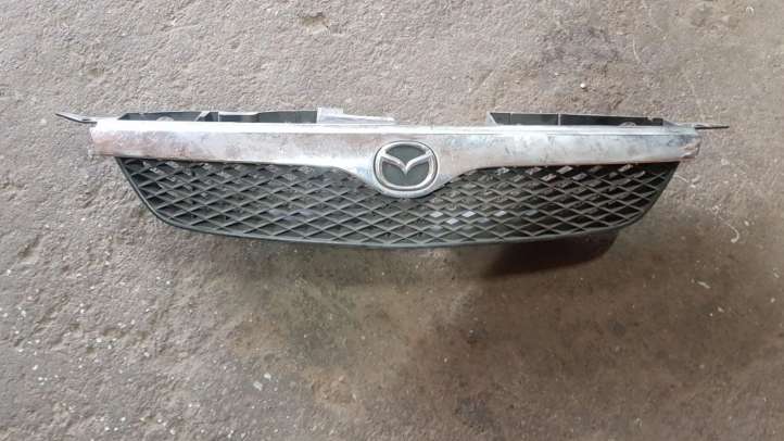 Mazda 626 Grotelės viršutinės