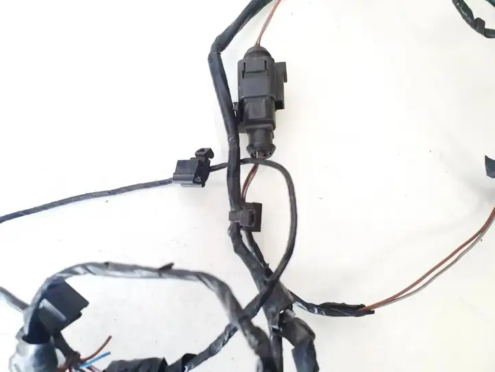 Volkswagen PASSAT B6 (2005 - 2010) 3b0973813 Прочая электропроводка — фото 2