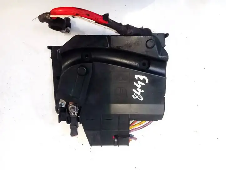 Ford Focus (2011 - 2015) 18023 Плюсовой провод аккумулятора — фото 3