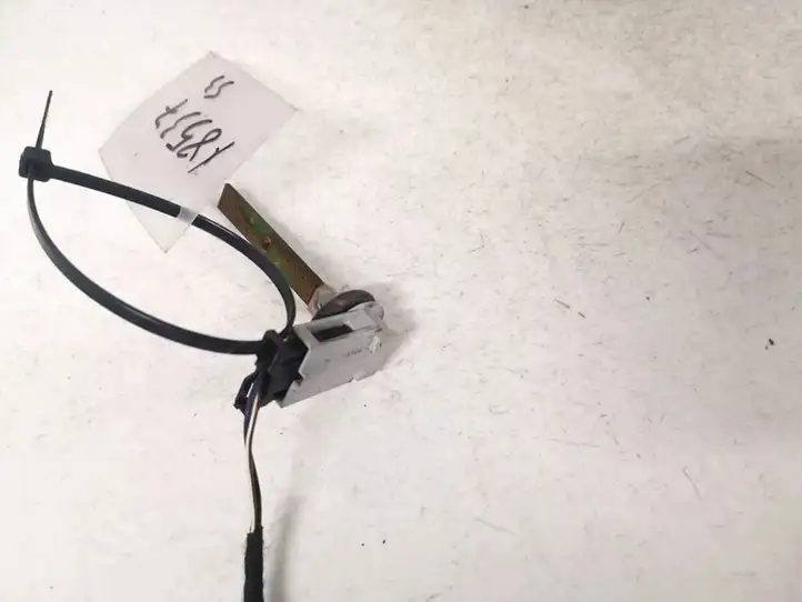 Seat Altea (2004 - 2009) 4b0820539 Датчик температуры воздуха в салоне — фото 3