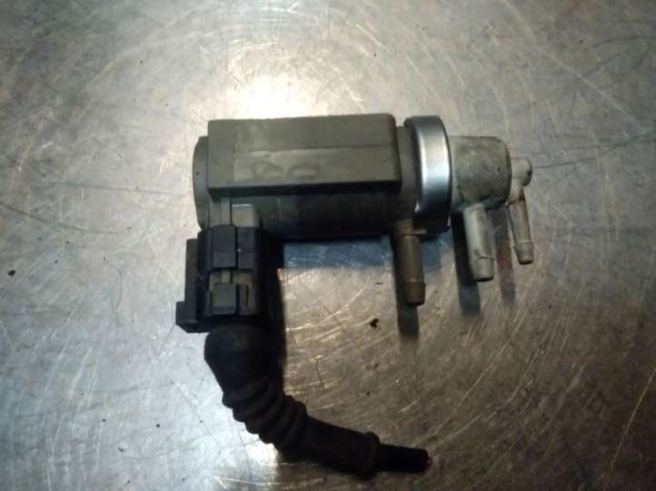 72290321 Audi A6 S6 C5 4B Solenoidinis vožtuvas