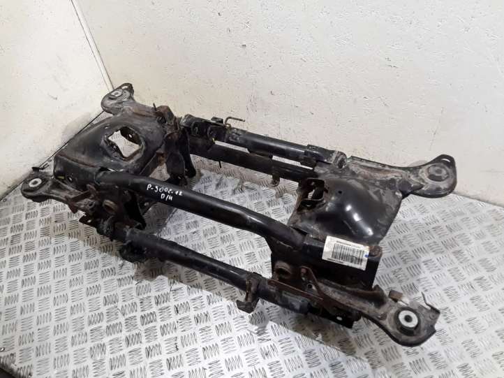 9801145980 Peugeot 3008 I Galinis traversas