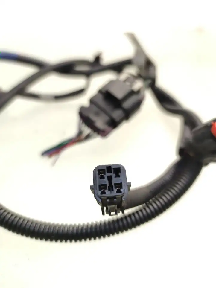 Chevrolet Captiva (2013 - 2016)  22737464 Другой проводник