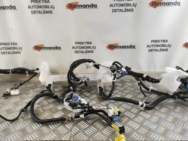 Toyota RAV 4 (XA50) (2018 - ) 821414BN92 Прочая электропроводка — фото 4
