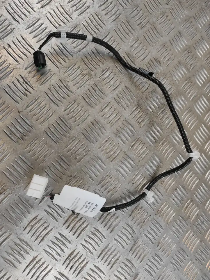 Toyota RAV 4 (XA50) (2018 - ) 8218342140 Прочая электропроводка — фото 2