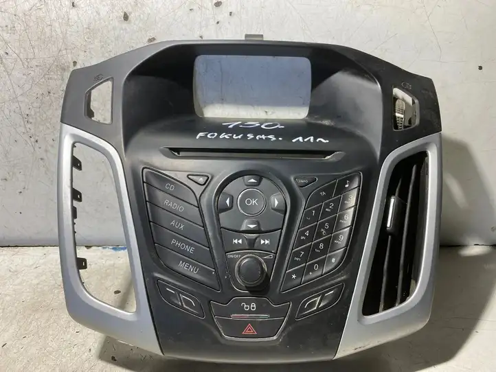 Ford Focus (2011 - 2015) AM5T18K811BE Магнитола / мультимедийная система — фото 1