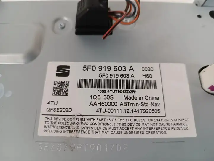 Seat Leon (5F) (2012 - 2019) 5F0919603A Магнитола / мультимедийная система — фото 9