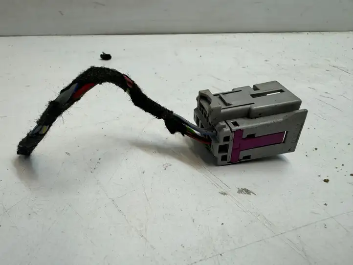 Porsche Macan (95B) (2019 - ) 4F0972575C Прочая электропроводка — фото 3