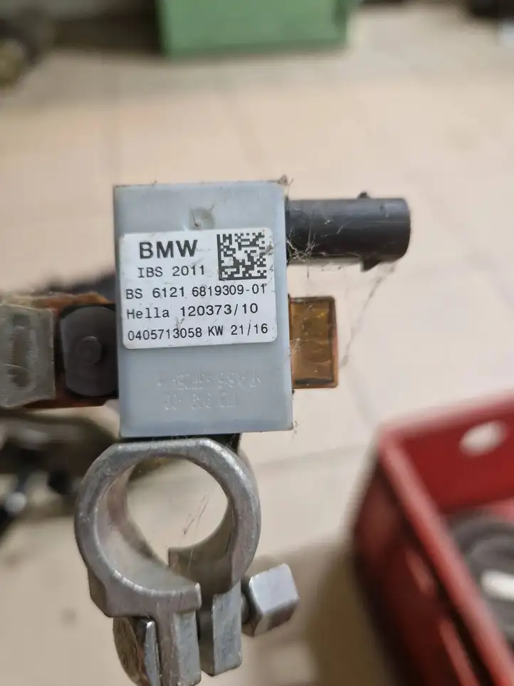 BMW X5 F15 (2013 - 2017) 6819309 Минусовой провод аккумулятора — фото 2