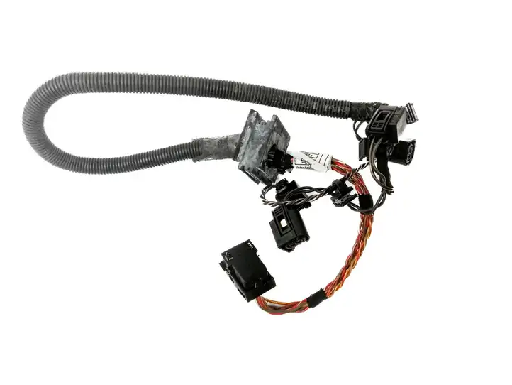 BMW 3 E92 E93 (2005 - 2014) 758060104 Прочая электропроводка — фото 1
