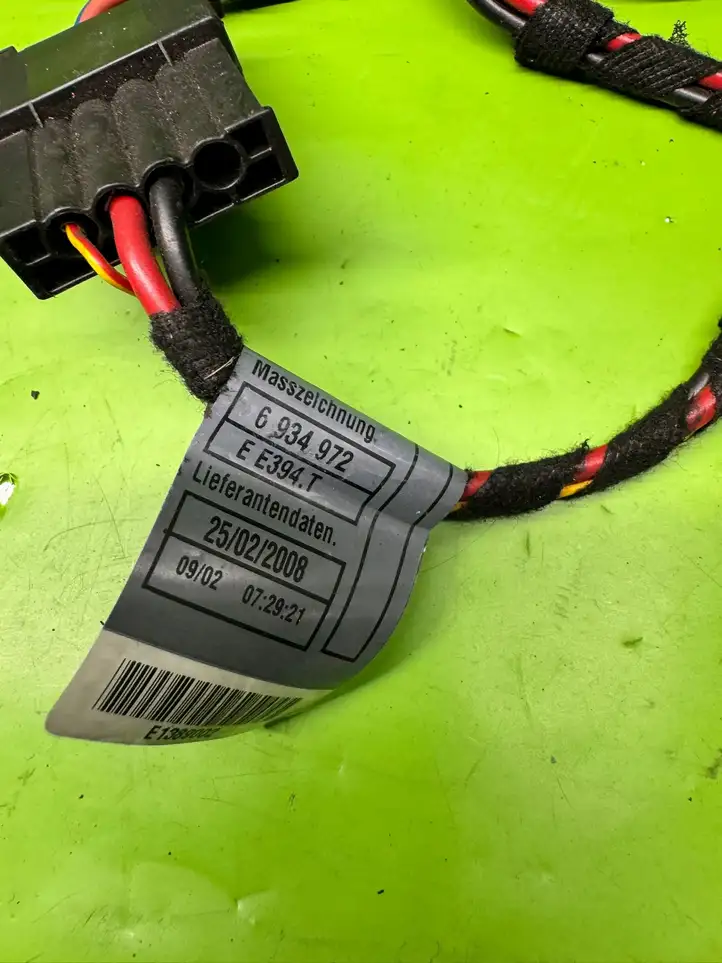 BMW 5 E60 E61 (2004 - 2010) 6934972 Прочая электропроводка — фото 2