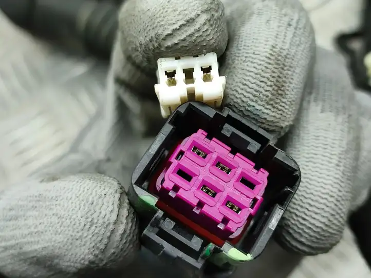 Jeep Compass (2017 - ) P68294765AC Проводка передней двери — фото 10
