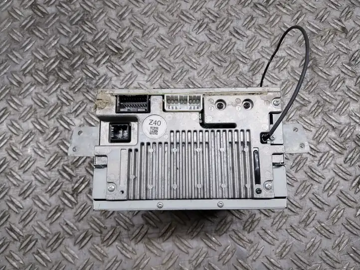 Subaru Legacy (2003 - 2009)   Радио/ проигрыватель CD/DVD / навигация