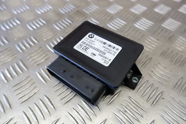 BMW X3 F25 (2010 - 2017)  6863277 Модуль управления ручным тормозом