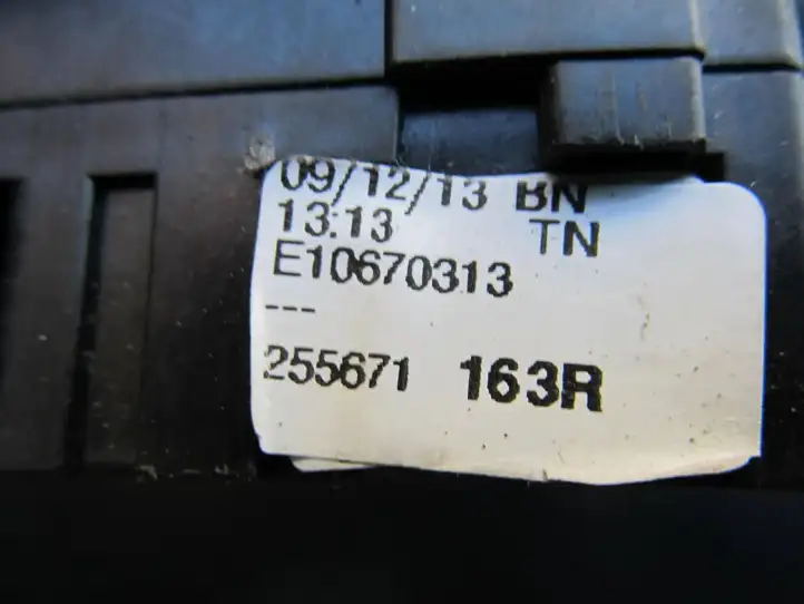Renault Clio IV (2012 - 2019) 479454698R Датчик угла поворота руля — фото 3