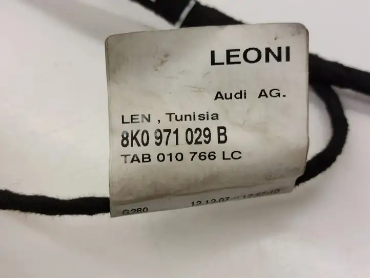 Audi A4 S4 B8 8K (2007 - 2011) 8K0971029B Проводка передней двери — фото 2