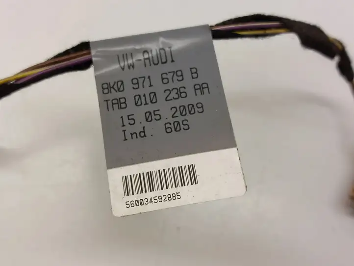 Audi A4 S4 B8 8K (2007 - 2011) 8K0971679B Прочая электропроводка — фото 2