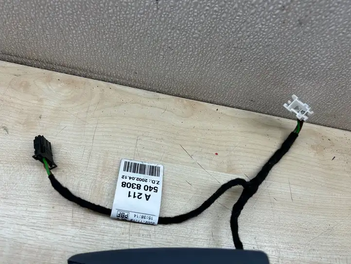 Mercedes-Benz E W211 (2002 - 2009)  A2117250298 Громкоговоритель (громкоговорители) в передних дверях